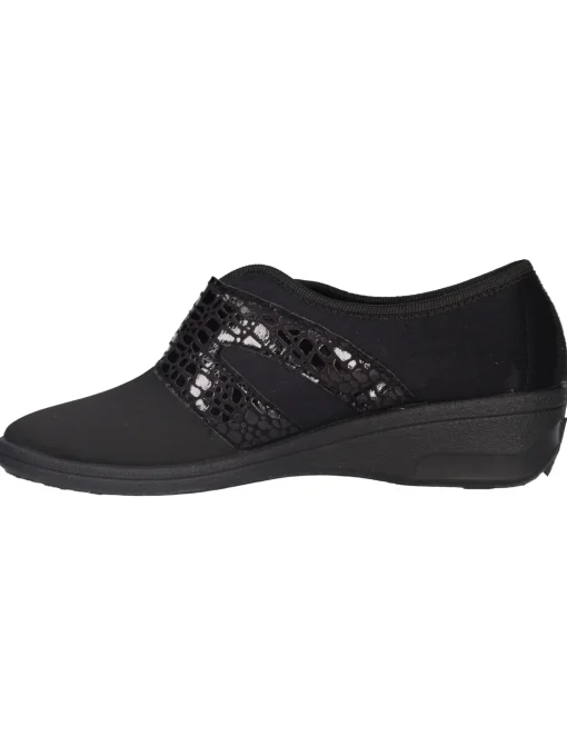 Ciabatta chiusa Davema da donna nera
