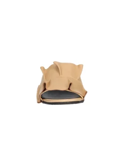 Ciabatta con tacco Bueno da donna beige