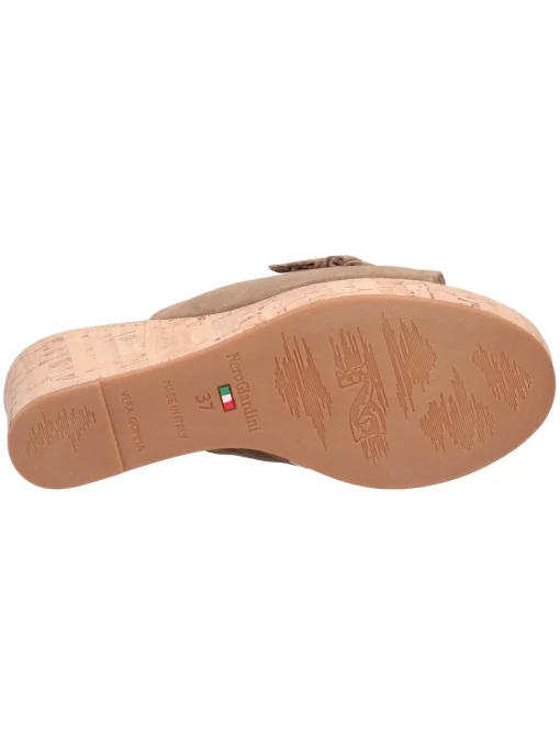 Ciabatta con zeppa Nero Giardini da donna taupe