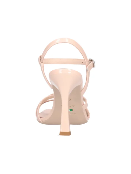 Sandalo con tacco fino Nero Giardini da donna nude