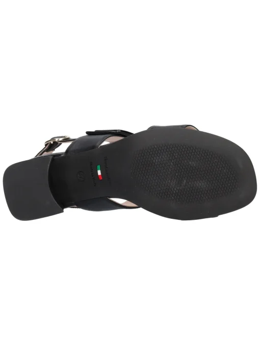 Sandalo con tacco largo Nero Giardini da donna nero