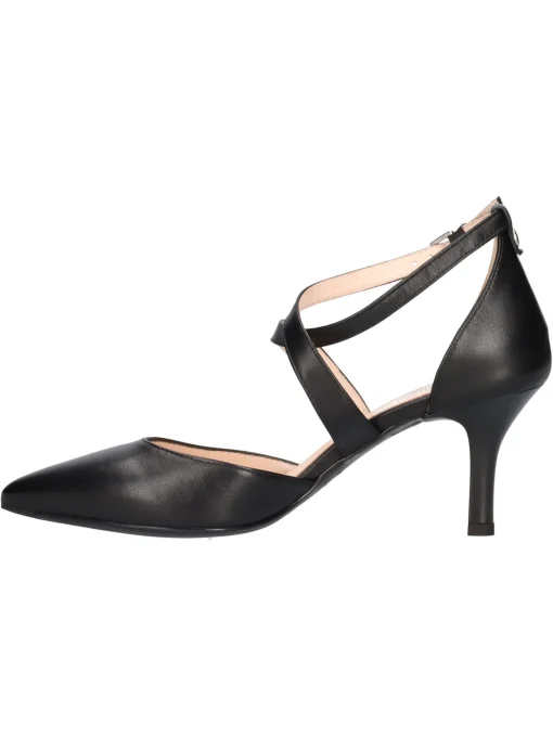 Scarpa con tacco fino Nero Giardini da donna nera
