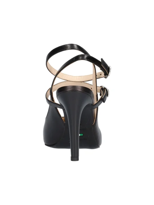 Scarpa con tacco fino Nero Giardini da donna nera