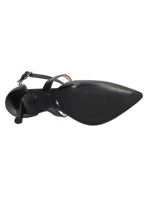 Scarpa con tacco fino Nero Giardini da donna nera