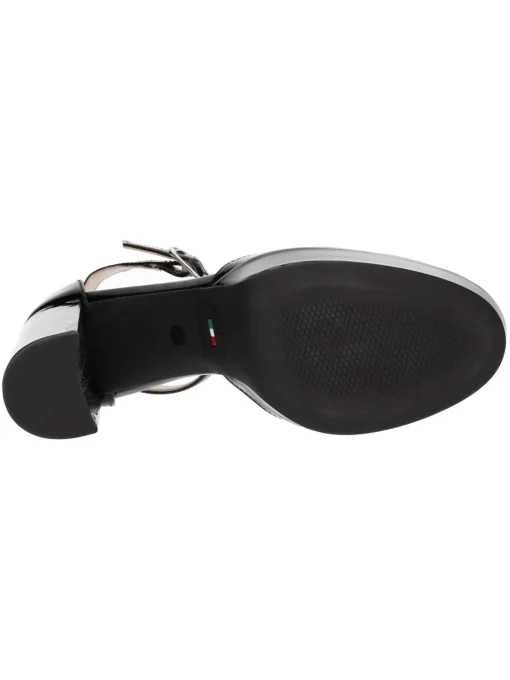 Scarpa con tacco largo Nero Giardini da donna nera