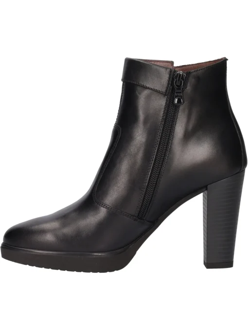 Stivaletto con tacco largo Nero Giardini da donna nero
