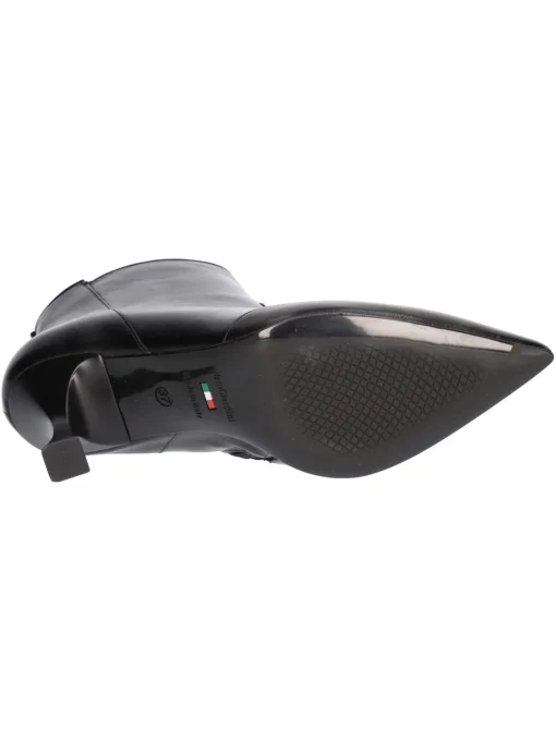 Stivaletto tacco fino Nero Giardini da donna nero