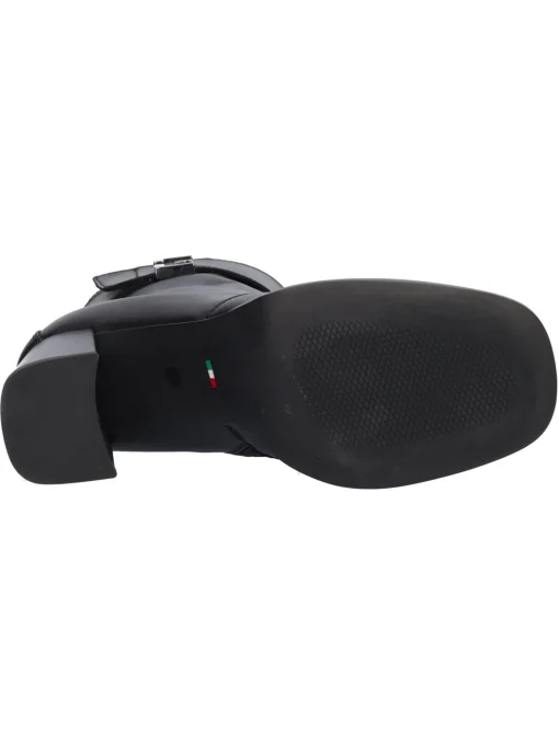 Stivaletto tacco largo Nero Giardini da donna nera
